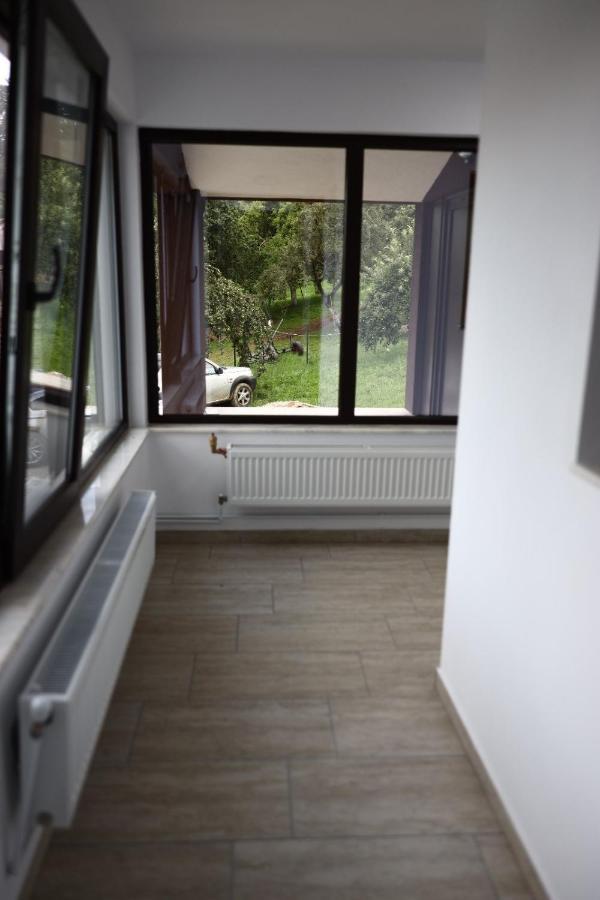 Hatasul Bunicului Arefu Exteriér fotografie