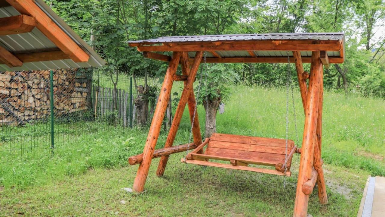 Hatasul Bunicului Arefu Exteriér fotografie